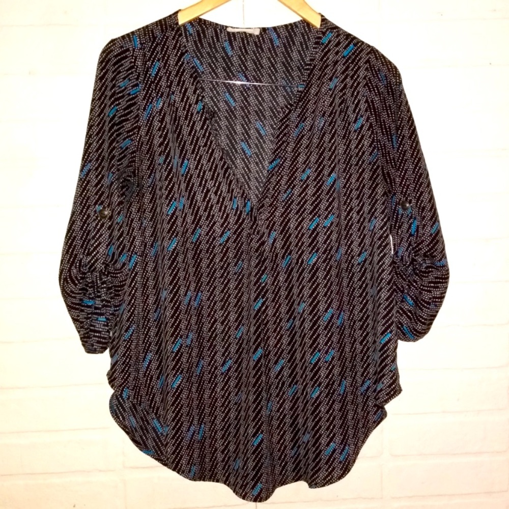 Lush M Split Front Top